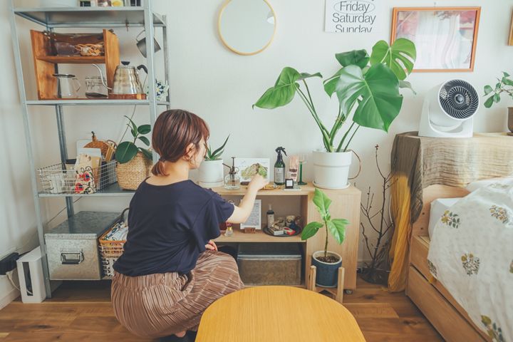 初めての一人暮らしは1K20㎡台が人気！ IKEAの万能ラックなどを活用したオシャレなインテリア3選