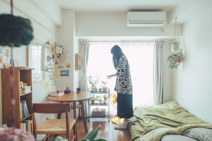初めての一人暮らしは1K20㎡台が人気！ IKEAの万能ラックなどを活用したオシャレなインテリア3選