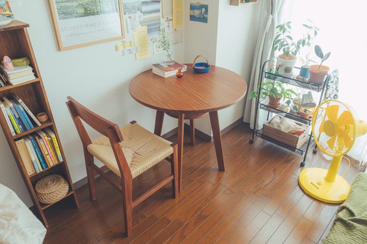 初めての一人暮らしは1K20㎡台が人気！ IKEAの万能ラックなどを活用したオシャレなインテリア3選