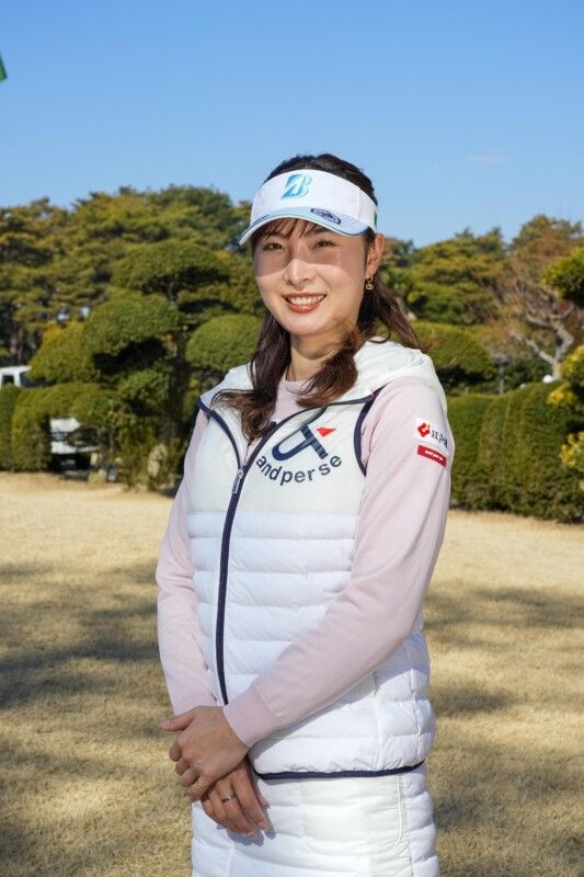 正しいハンドファーストが身につく！「9番アイアンの片手打ち」とは？