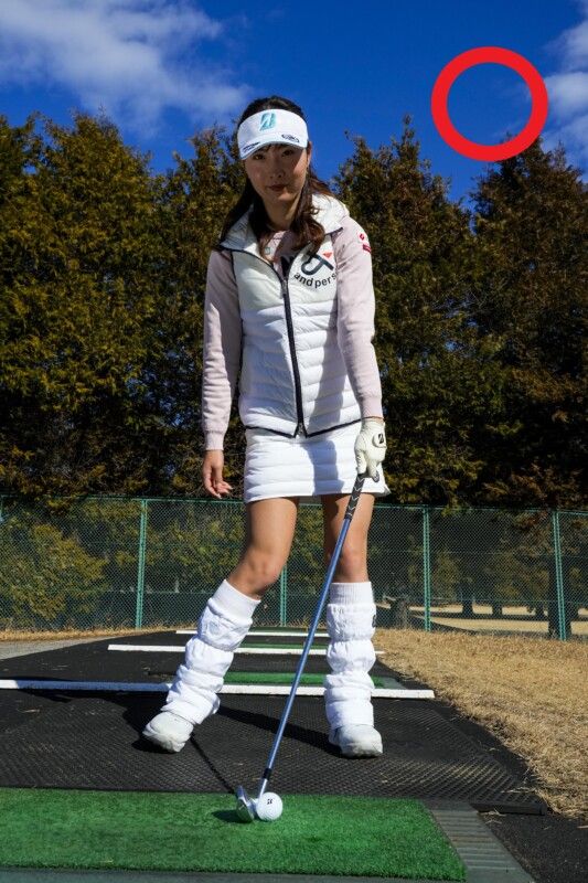 正しいハンドファーストが身につく！「9番アイアンの片手打ち」とは？