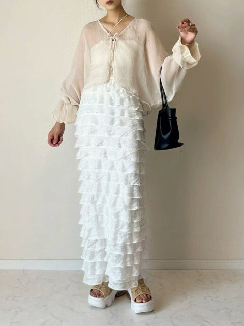 シアートップスのコーデ4