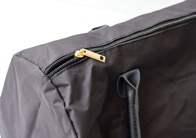 宝島社アクアスキュータムのボストンバッグ付録4