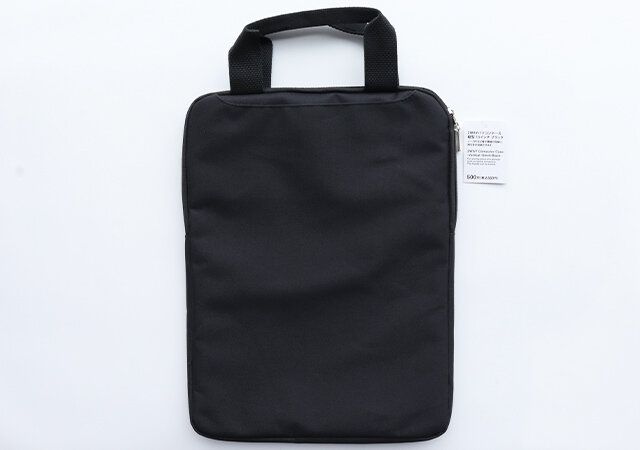 ダイソー 2WAYパソコンケース（縦型、13インチ、BK）