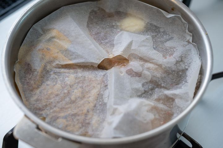 スイートチリソースでじっくり煮る