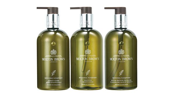 【左】リヴァイヴィング ローズマリー コンディショナー 【中】リヴァイヴィング ローズマリー シャンプー 【右】リヴァイヴィング ローズマリー バス＆シャワーオイルインジェル