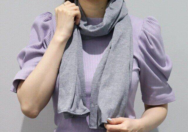 ダイソー 3wayストール 首に巻く