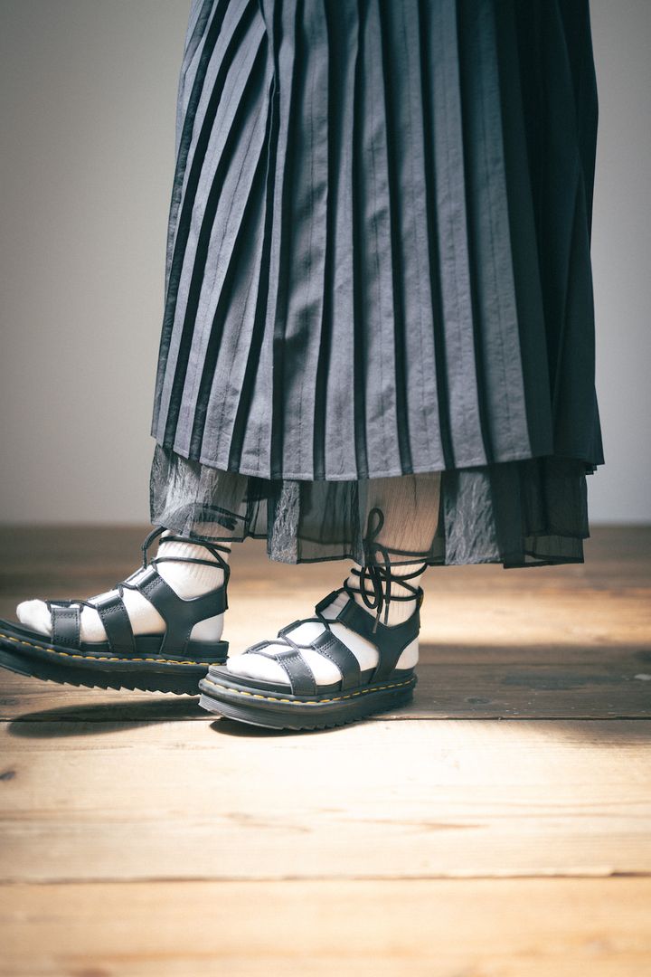 低身長さんにおすすめの“ロングスカート”。ポイントは裾の透け感です！【FUDGE FRIEND おしゃれさんの毎日コーディネート vol.398｜大島花菜】