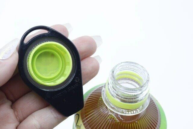 セリア ペットボトル・プルトップオープナー ペットボトルのキャップに装着 開封