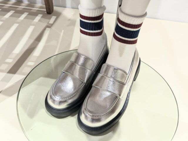 GU「ローファー1」