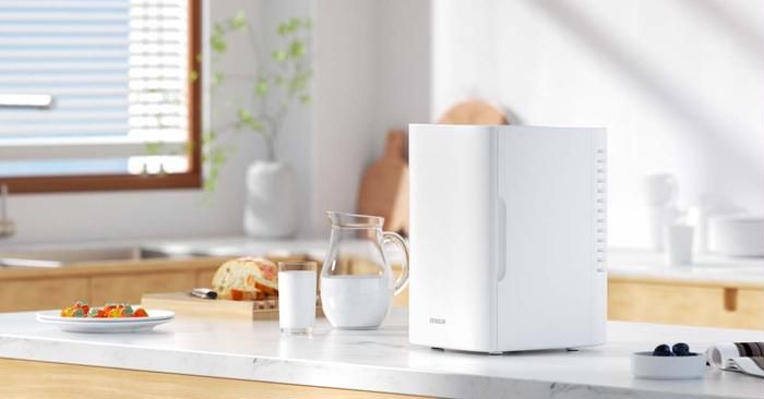 イーノウ「ミニ冷蔵庫(CER-6L)」