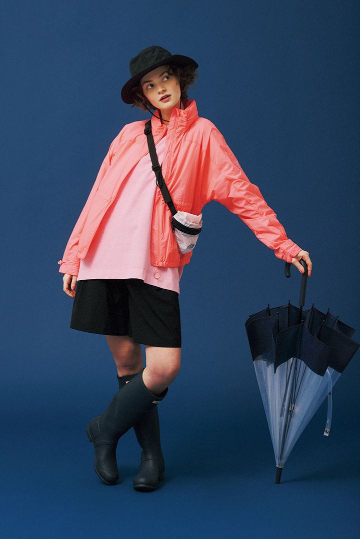 雨の日はやっぱりショートパンツ！長靴とのセンスいい組み合わせ4選