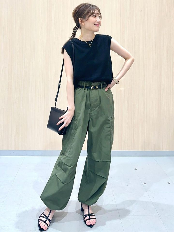 画像2: 出典：GU