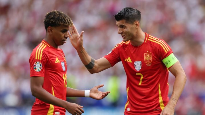 EURO決勝進出！16歳ヤマルと31歳モラタが対決するとこうなる