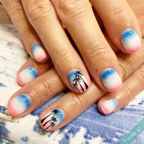 Marcelinaが投稿したネイルデザイン [photoid:I0086347] via Itnail Design (737007)