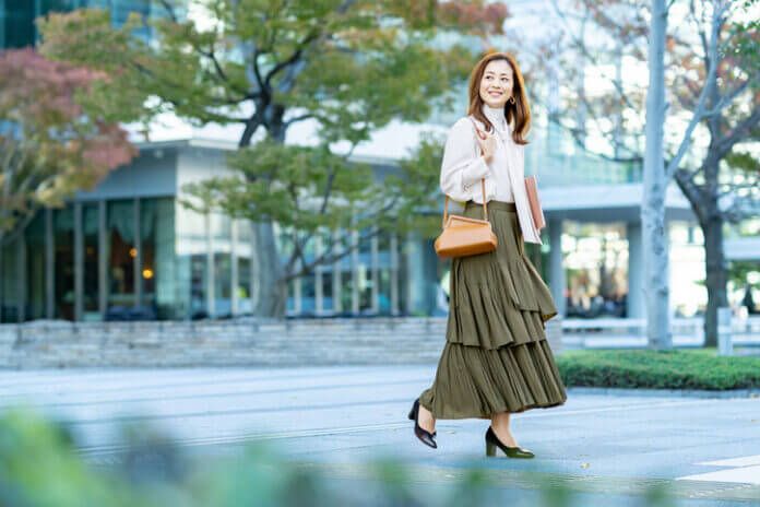 顔が良くてもモテない40代50代とは｜愛されるための秘訣も伝授します！