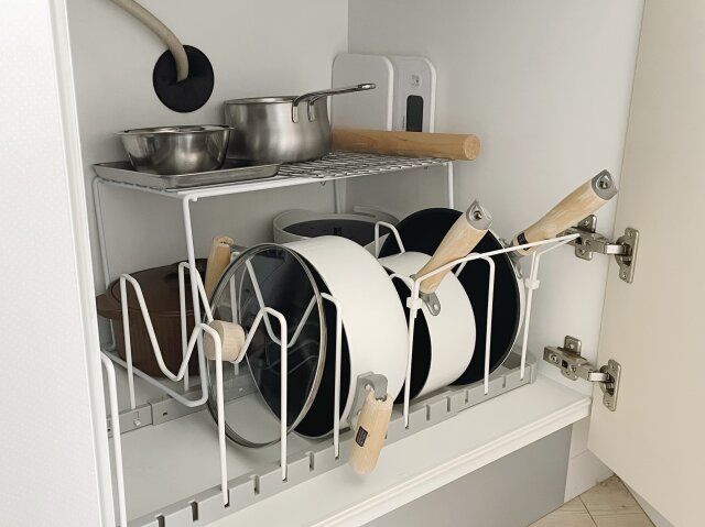 山崎実業 シンク下伸縮鍋蓋＆フライパンスタンド シンクした設置