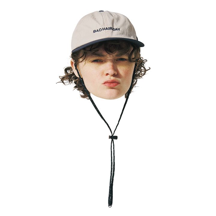 急な雨でも大丈夫！どんな天候でもオシャレでいられるアイテムコレクション