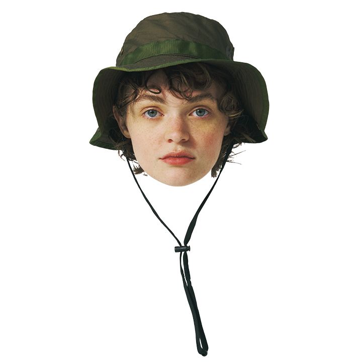 急な雨でも大丈夫！どんな天候でもオシャレでいられるアイテムコレクション