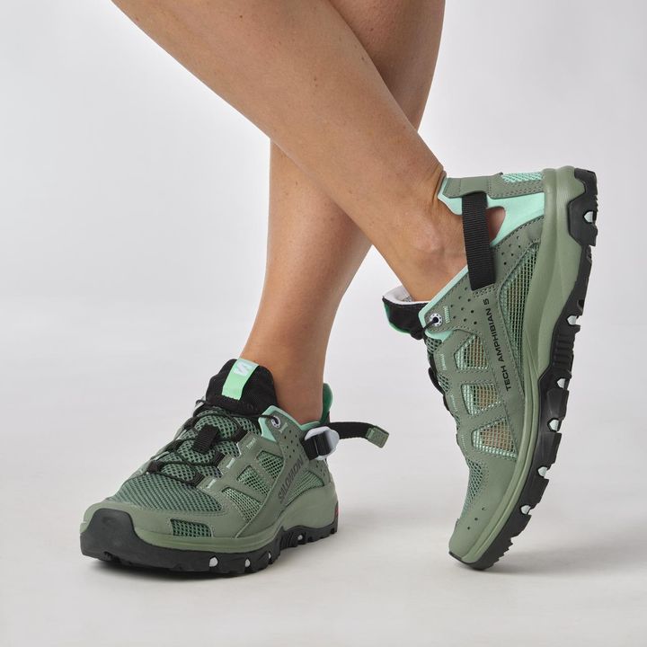 画像: スニーカー￥12,100（salomon） salomon.jp