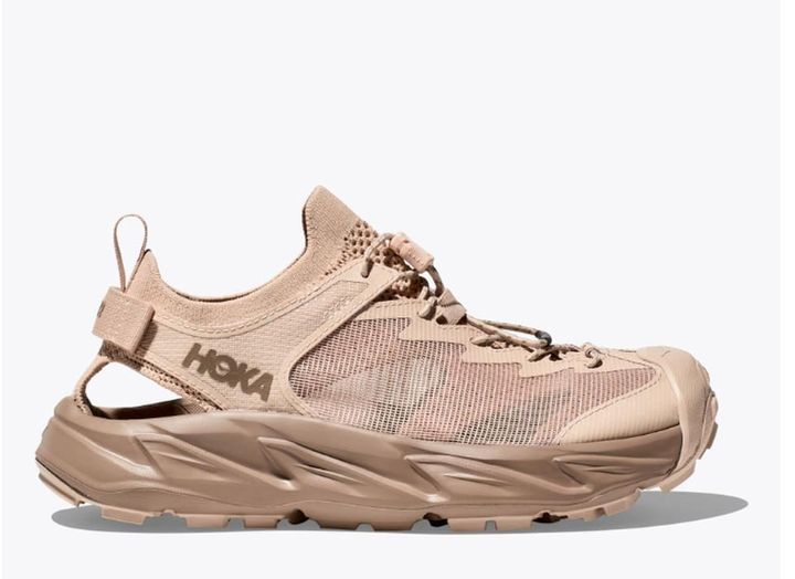 画像: シューズ￥20,900 www.hoka.com