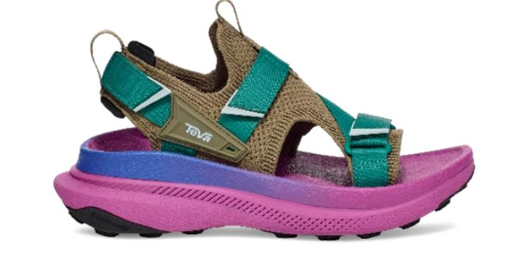 画像: サンダル￥20,900 jp.teva.com