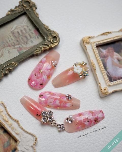 LeeBが投稿したネイルデザイン [photoid:I0125393] via Itnail Design (737063)