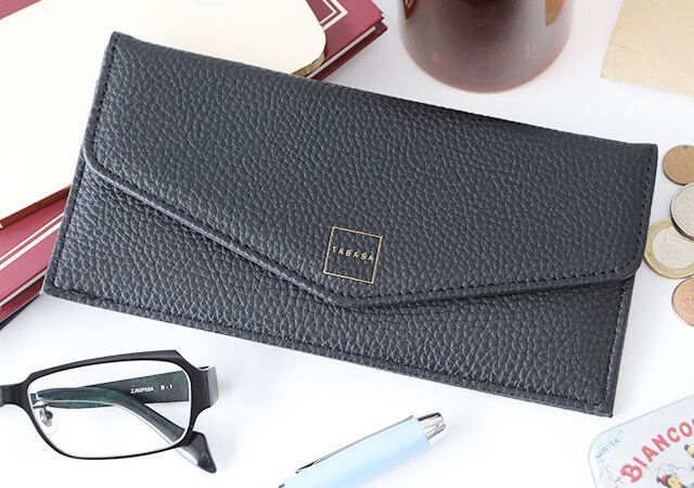 TABASA［タバサ］フラップつき薄型なのにたっぷり収納！高見え！レザー調 超スリム財布