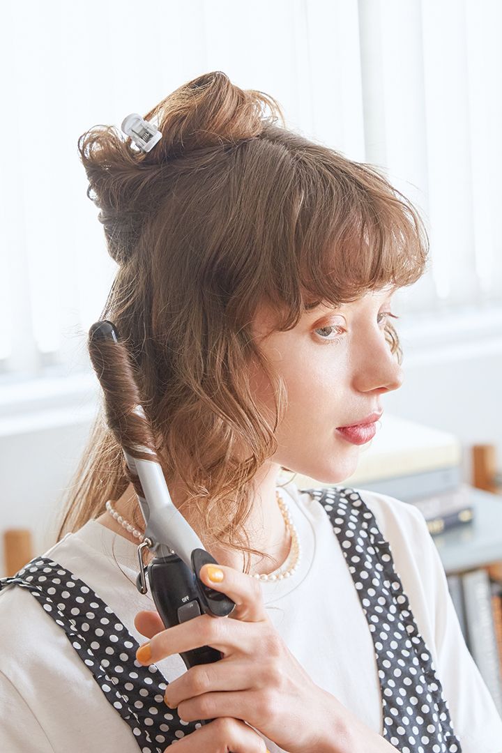 広がりやすい髪のアレンジはボリュームヘアに！プロのヘアメイク直伝の簡単アレンジ