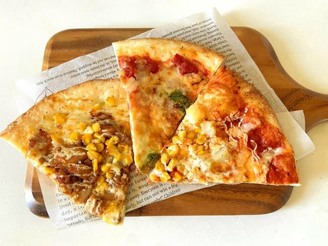 本格ピザ マルゲリータ テリヤキチキン マヨコーンポテトピザ