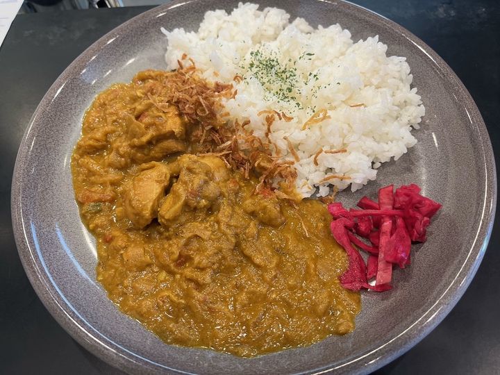 チキンカレー／©︎PARCOGIOCHI