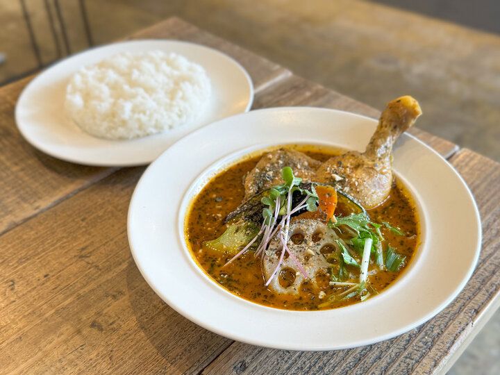 雲のような生チョコムースがキュート♪プリンと相性の良いスープカリーも。世田谷上町「101世田谷堂」