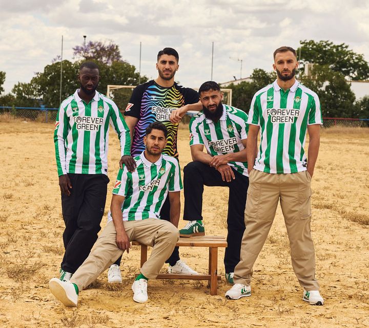 完全に90年代！ベティス、2024-25新ユニフォームは「超レトロ」なデザインが登場