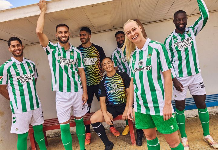 完全に90年代！ベティス、2024-25新ユニフォームは「超レトロ」なデザインが登場