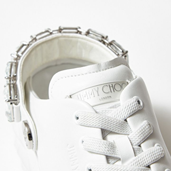 ジミーチュウのクリスタル付き2WAYスニーカー