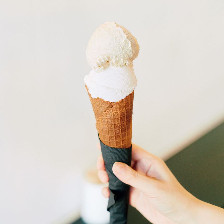 岩手〈AZUMANESOKO_〉アイス