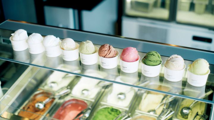 岩手〈AZUMANESOKO_〉ショーケース