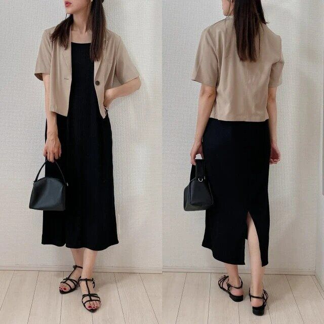 ショートジャケットとキャミワンピースの夏コーデ