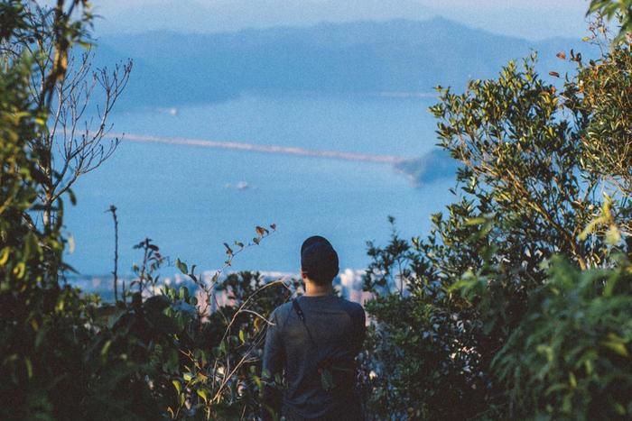 山道から見た銅鑼湾