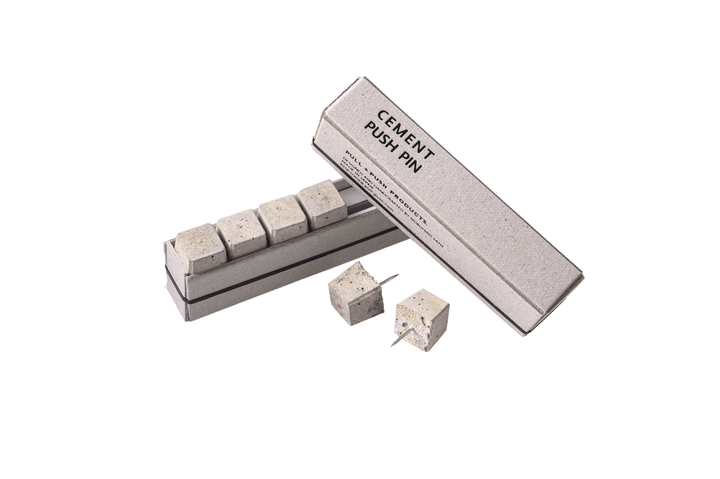 〈Motif〉の画鋲