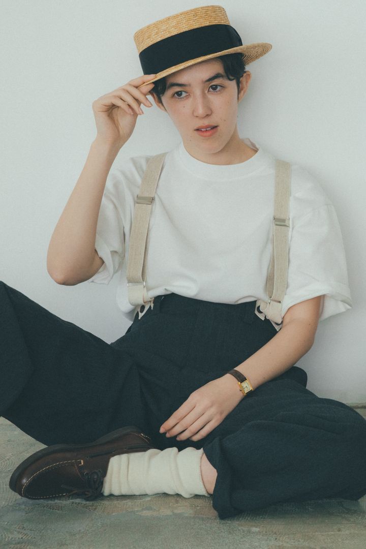 白Tこそ上品にまとめたい！とっておきのジェントルスタイル【ベーシック派のTシャツ図鑑】