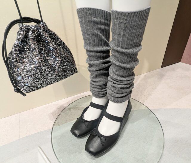 GU「レッグウォーマー」