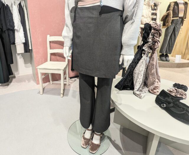 GU「2ピーススカート」