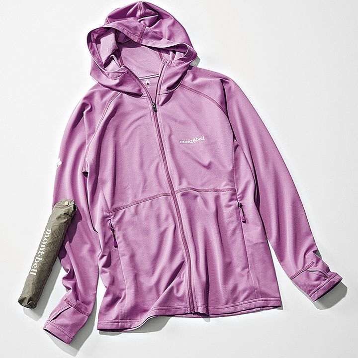 モンベルのUVカットパーカと晴雨兼用の軽量折り畳み傘