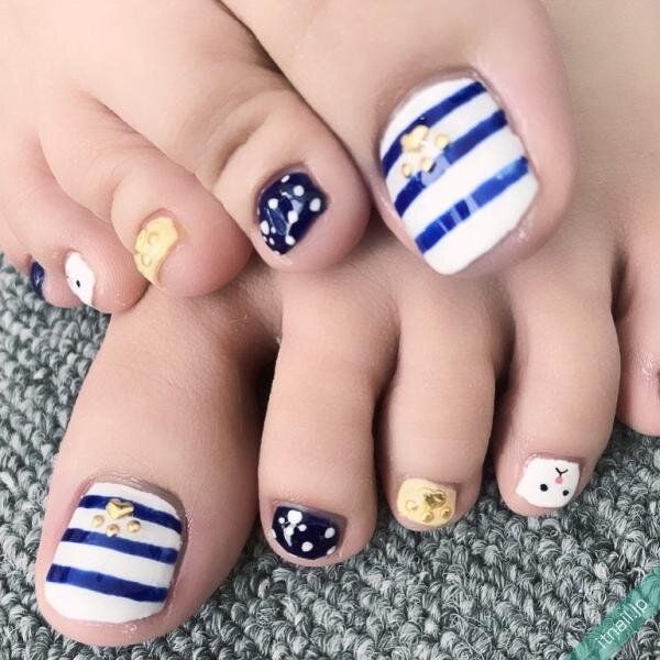 ネイルサロンメィプルが投稿したネイルデザイン [photoid:I0069776] via Itnail Design (737124)