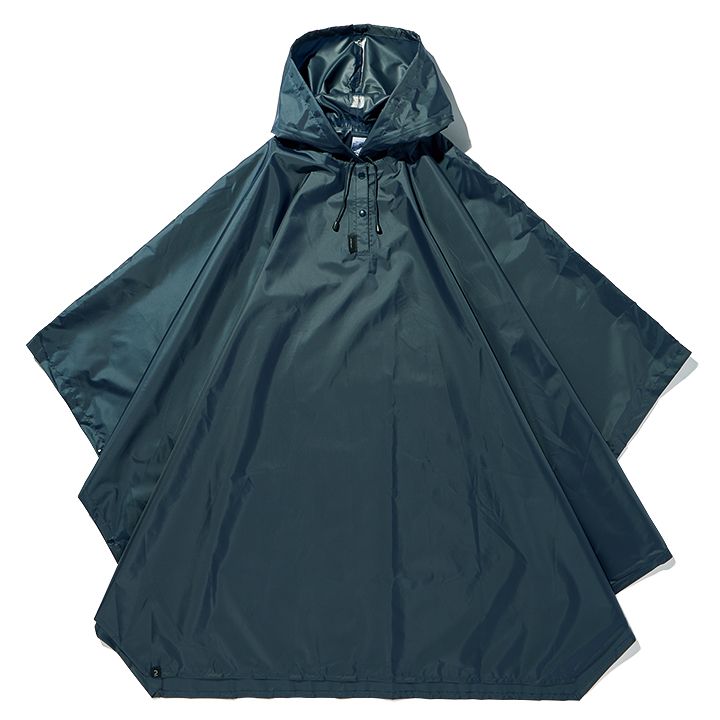 雨の日をおしゃれに機能的に着こなしたい！センスのいい折りたたみ傘、レインシューズなど