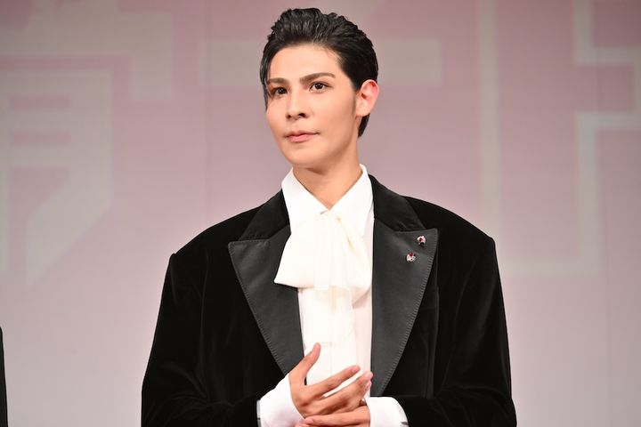 Snow Manラウール、自分の金髪姿に「『あ、ヤンキーじゃないか』と思えました」3年ぶり映画主演作への手応え語る