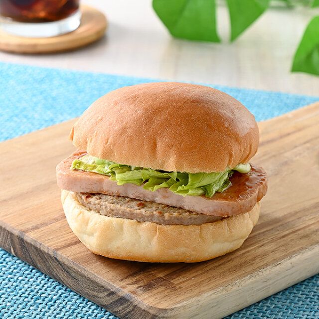 ファミリーマート ハワイのおいしさ大集合 SPAM（R）バーガー