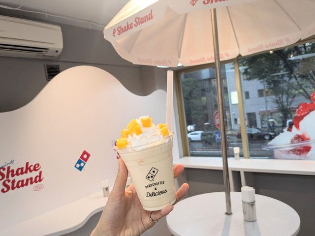ドミノ・ピザのシェイク専門店