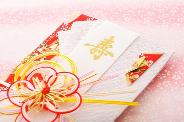 画像: 5年ぶりに友人から連絡「結婚したの♡」→祝福すると【ご祝儀】をねだられた挙句、最低すぎる一言を！？